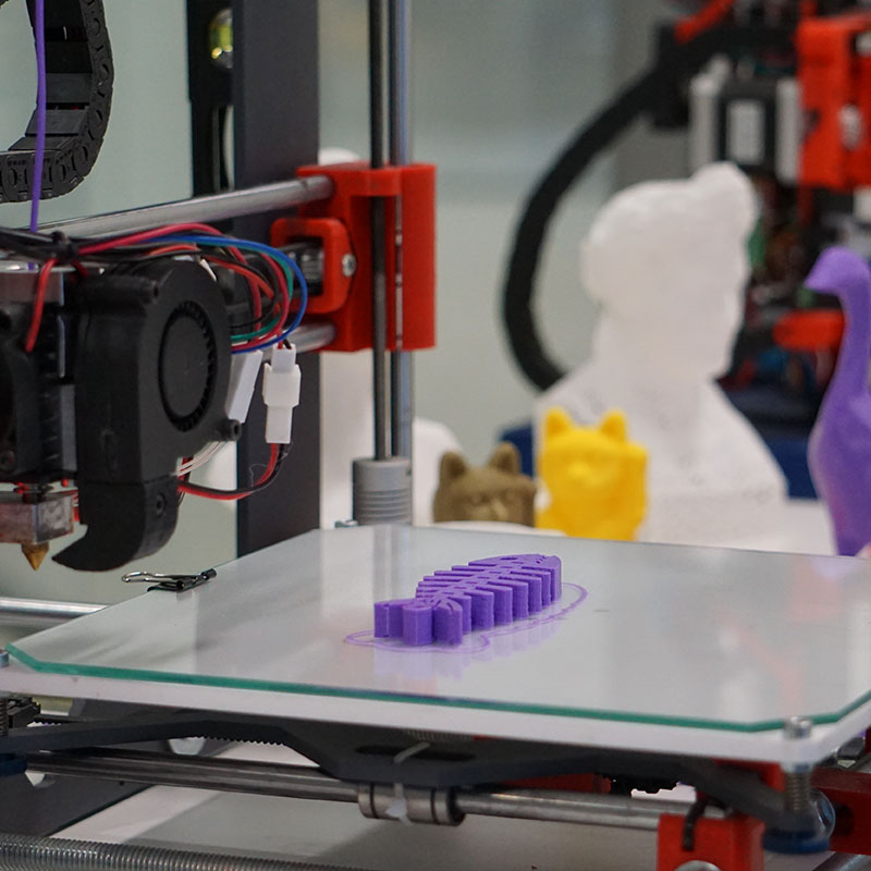 Impression 3D en cours au FabLab